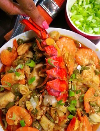 OKRA STEW WITH PRAWNS AND LOBSTER